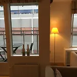 Modern City Apartment The Hague